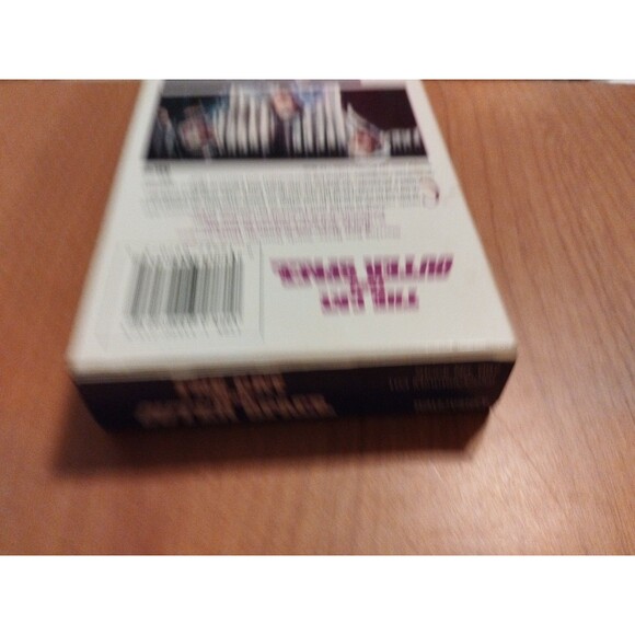 The Cat From Outer Space (VHS, 1997) - Picture 5 of 7